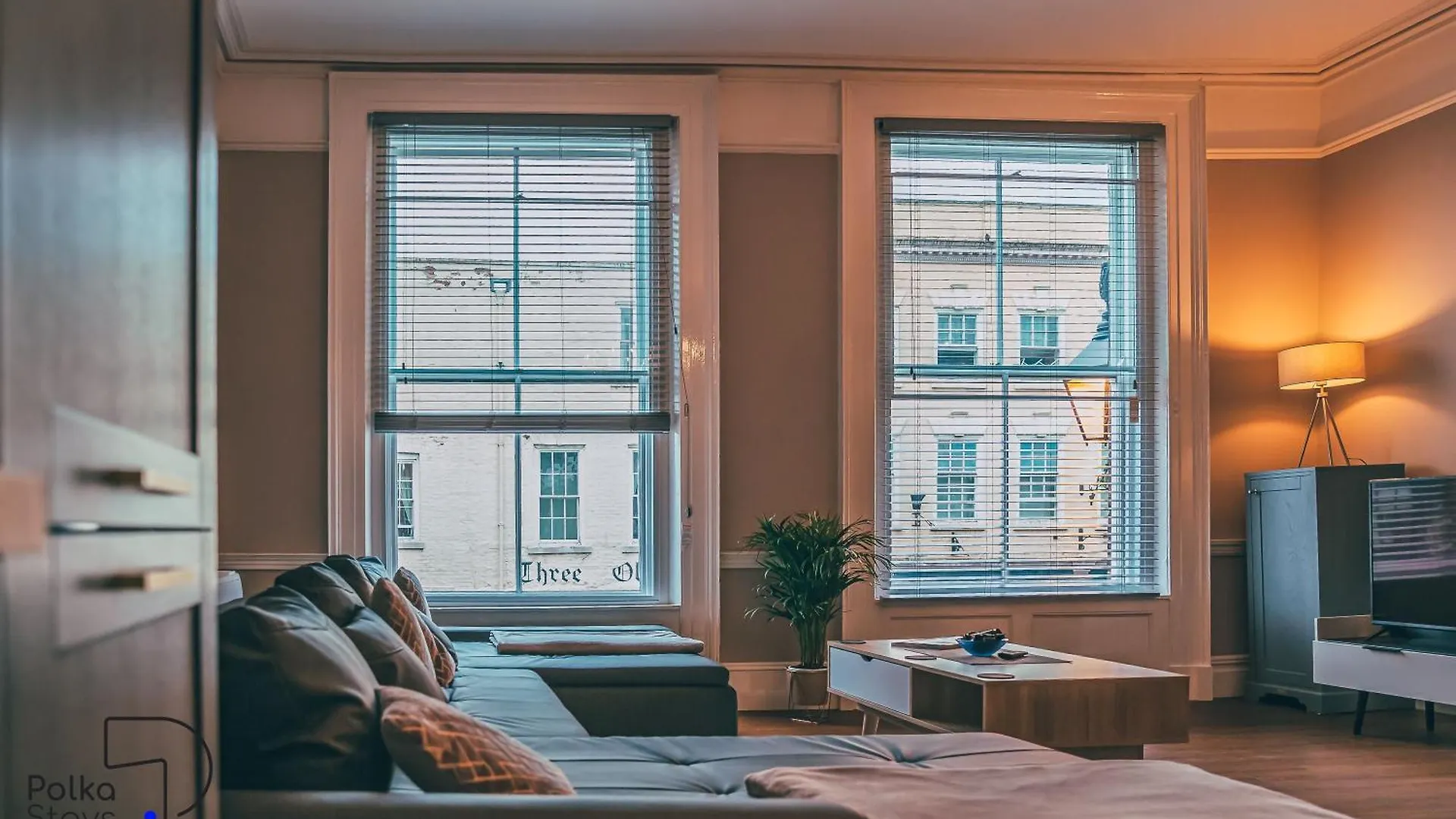 Chester Rows At Bridge Street, City Centre - Luxury Apartments By Polkastays