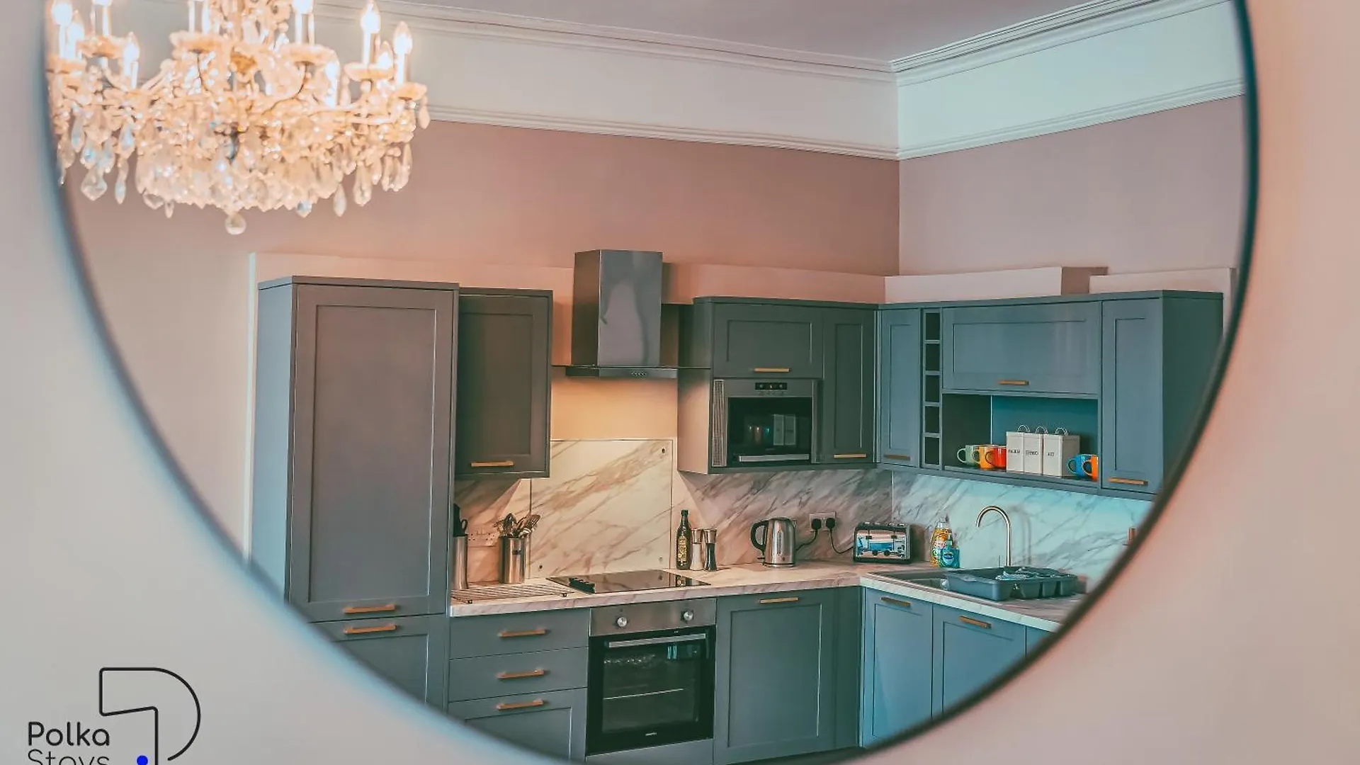 Chester Rows At Bridge Street, City Centre - Luxury Apartments By Polkastays