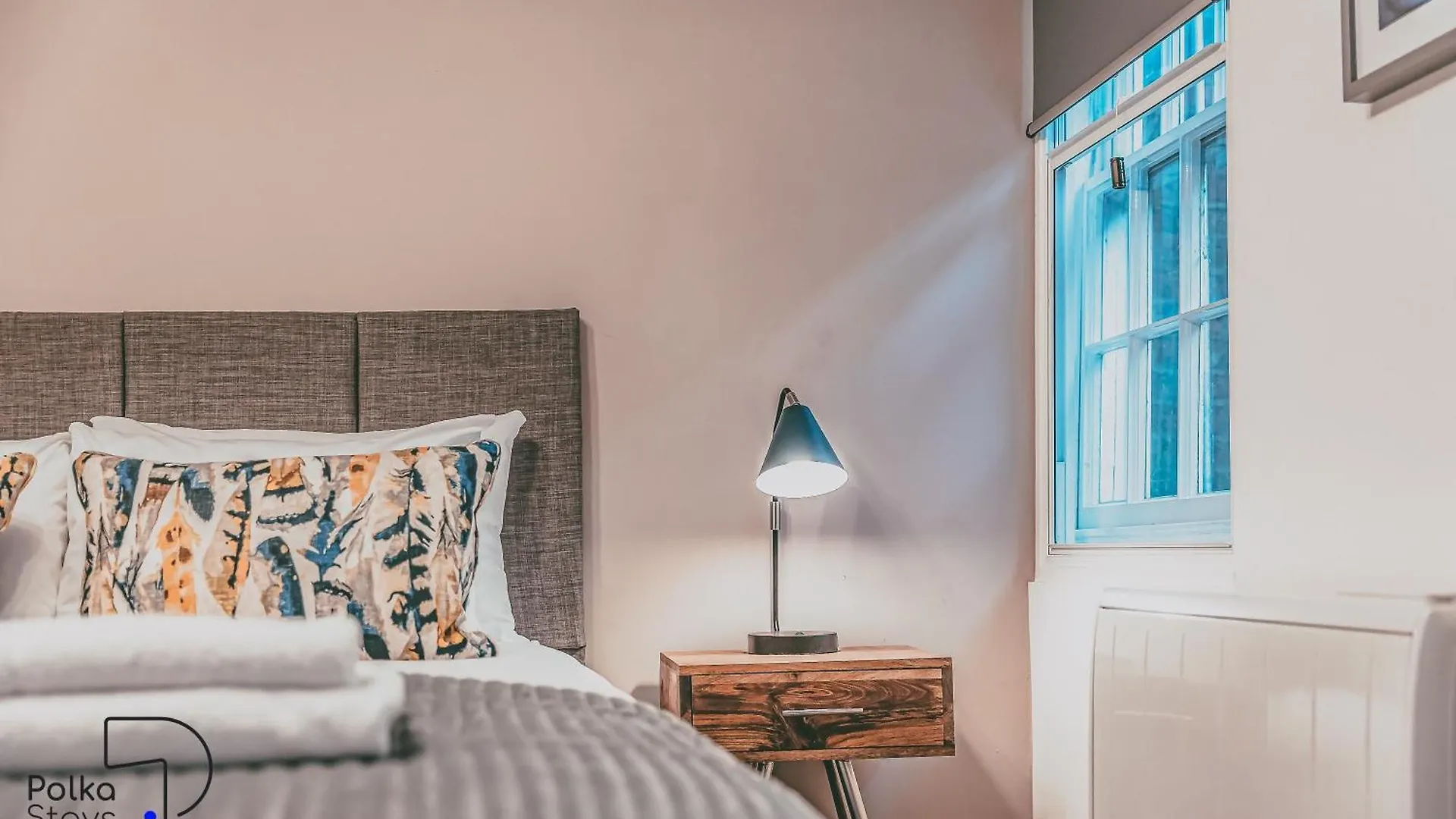Chester Rows At Bridge Street, City Centre - Luxury Apartments By Polkastays