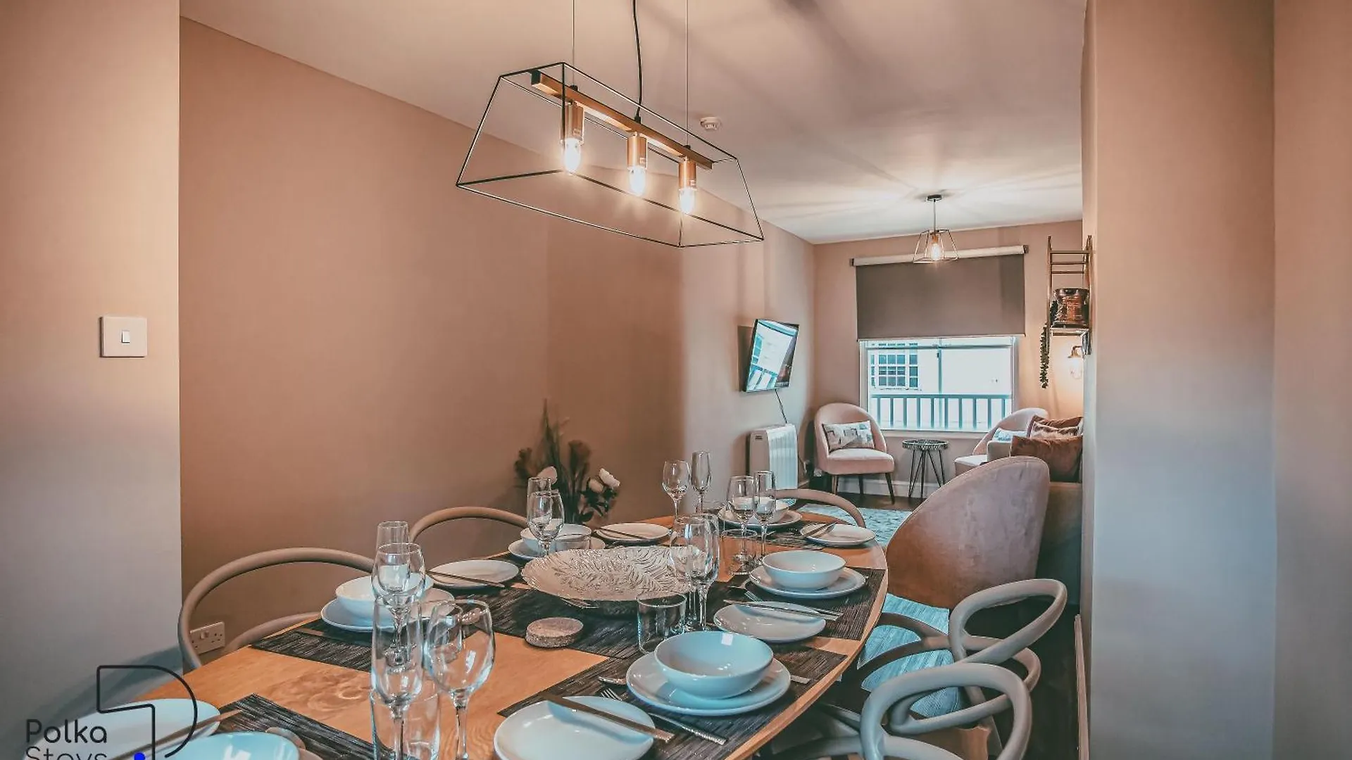 Chester Rows At Bridge Street, City Centre - Luxury Apartments By Polkastays