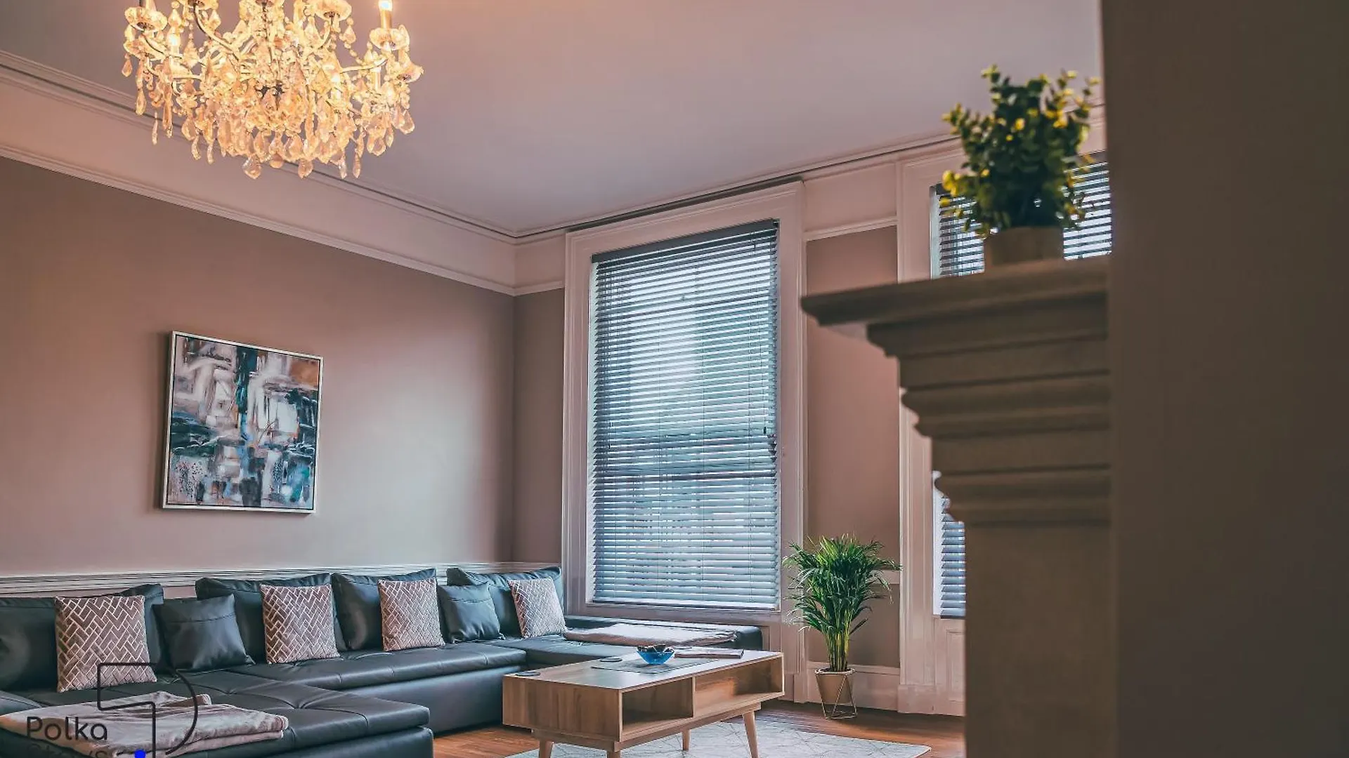 Chester Rows At Bridge Street, City Centre - Luxury Apartments By Polkastays