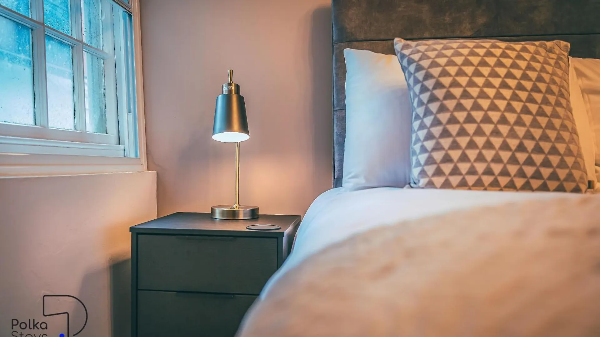 Chester Rows At Bridge Street, City Centre - Luxury Apartments By Polkastays 0*,  Ηνωμένο Βασίλειο